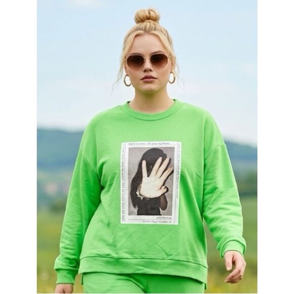 Zumiez Tops - NWT ZGY Denim Women’s Green Graphic Oversized Sweatshirt- Size Medium